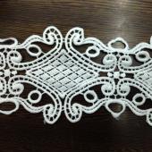 涤光丝水溶花边条码刺绣白色绣品