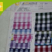现货供应T/C泡泡格子布朝阳格色织面料衬衫时尚休闲服装面料