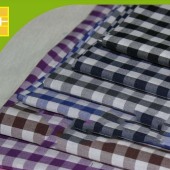 现货供应全棉色织布朝阳格衬衫面料梭织服装面料格子布