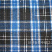 现货供应色织格子布涤棉21s平纹衬衫面料休闲服装面料