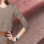 全棉染色平纹布料 梭织无弹素色衬衫连衣裙服装面料 厂家供应