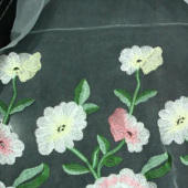 欧根纱定位花 绣花面料 全涤 服装用布 厂家直销