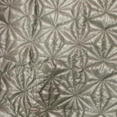 方格春亚纺绗棉布 全涤梭织 男装绣花面料 现货供应