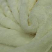 涤纶经编染色小兔毛