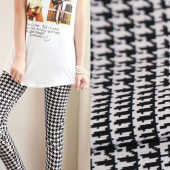 厂家生产NR女装弹力布 新款色织罗缎时装面料 几何提花裤装布料