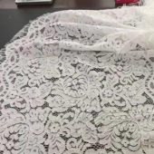 厂家直销 镂空蕾丝布料蕾丝定位花蕾丝 睫毛股线蕾丝布料刺绣面料