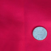 全涤压花贡缎面料 全涤梭织染色男装女装服装面料 现货