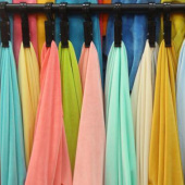 100%T钻石绒经编童装染色面料