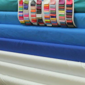 人丝面料 涤纶梭织染色服装面料 现货