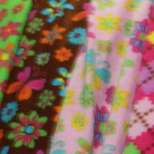印花摇粒绒面料 全涤印花服装面料 现货