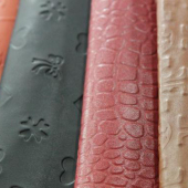 混纺PU革染色皮制服装面料