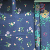 全涤牛奶印花针织服装面料