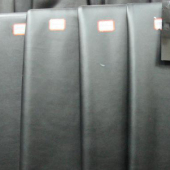 全涤梭织染色超柔皮革服装面料