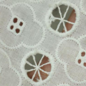 全棉绣花面料 梭织染色服装面料 现货