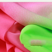 过渡色梅红对绿高丝宝