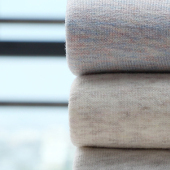 彩棉不倒绒针织面料 秋冬款染色绒布 婴儿童装T恤睡衣背心面料