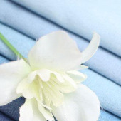 32支混纺仿牛仔面料 可染色 裙装裤料用