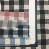 现货供应全棉涤棉21S色织格子面料衬衫布服装面料轻薄透气