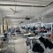 工厂名称：凯仕秀服饰工厂规模：自己厂房1栋 1000多平米主要产品：西服，马甲，衬衣，大衣，连衣裙等梭织服装本厂为当地的梭织加工企业，10多年资深经验，有自己的业务技术团队，欢迎来图报价。